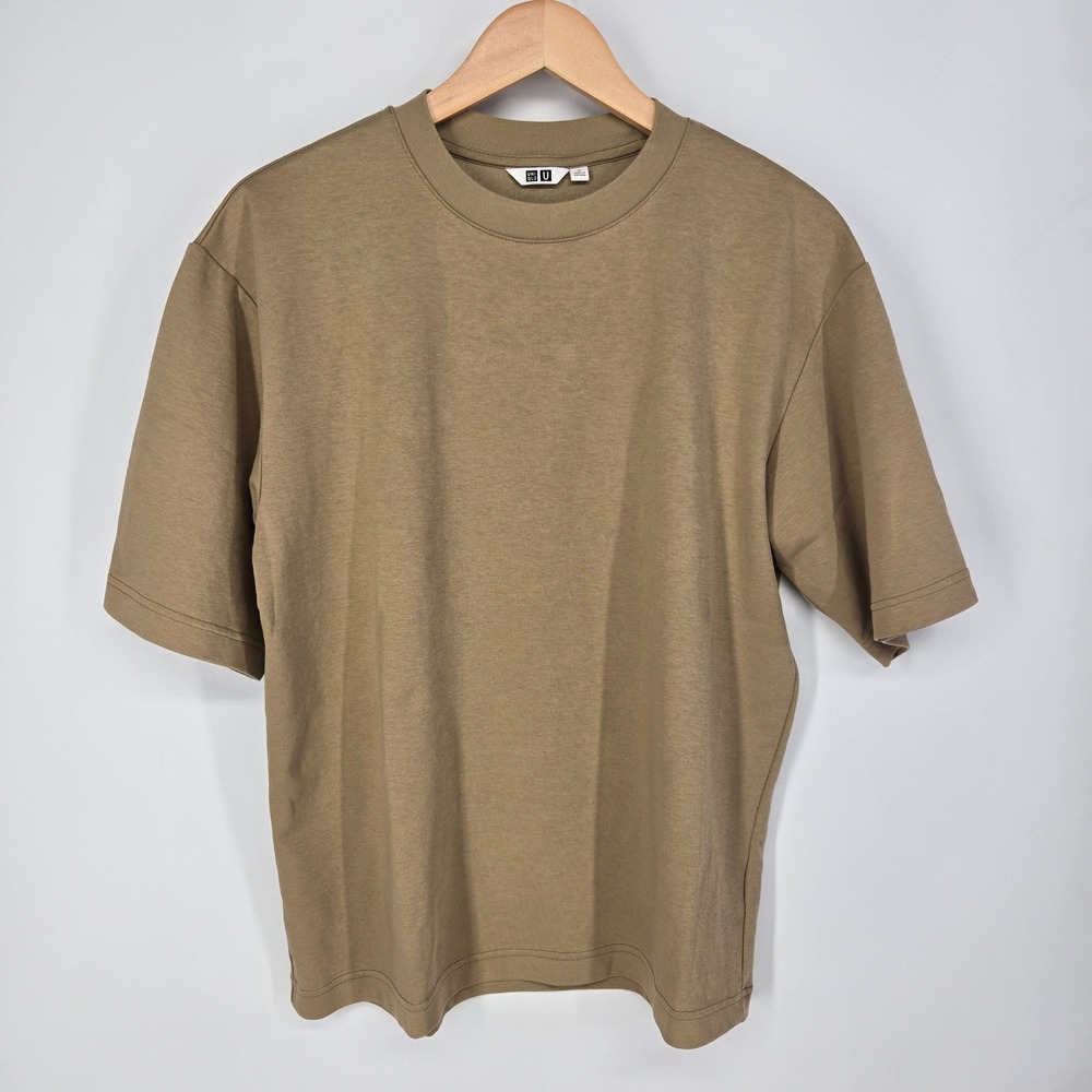 Uniqlo U T-Shirt Mens Medium Tan Airism Oversized Crew Neck Short Sleeve Tee